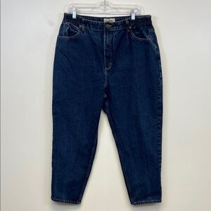 L.L. Bean Mom Jeans Elastic Waist and Pockets Size 18P